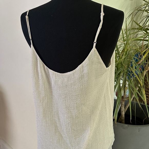 Babaton Women’s Crinkle Cami Spaghetti Strap - Large - Picture 6 of 10